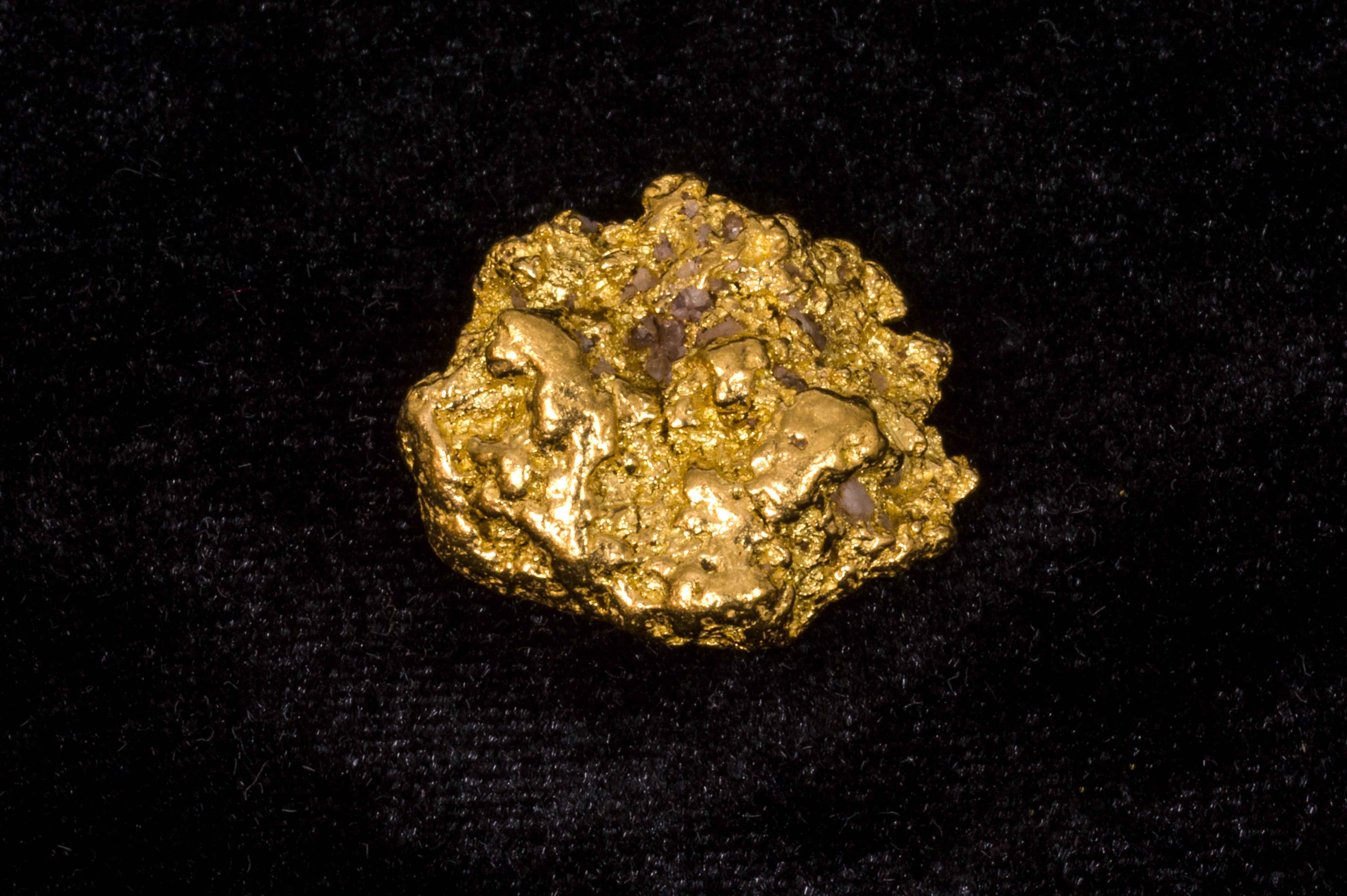 NUG148 Raw Gold Nuggets And Jewellery Nugget Jewellery Gold 